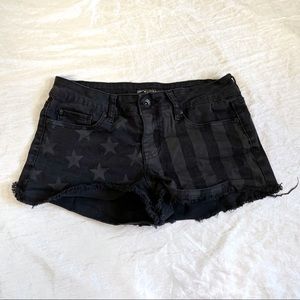 Hot Topic Lovesick black “Americana” American flag split leg shorts